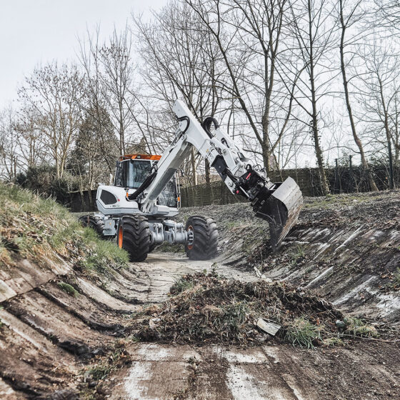 Schreitbagger Entschlammung